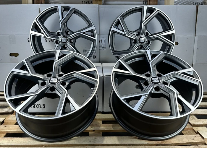 Avus Racing AF20 8.0x18 5/112 ET48 (verschiedene Farben)