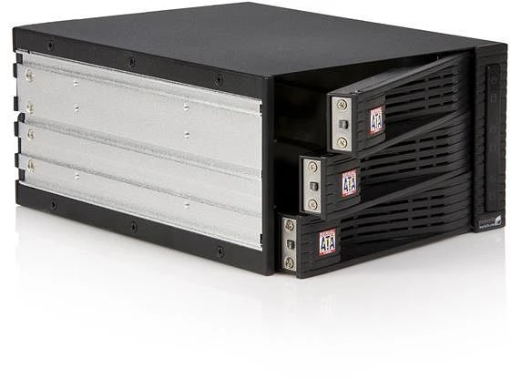 StarTech 3-fach 3.5" trägerloser SATA Festplatten Wechselrahmen Backplane