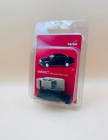 Herpa MiniKit Mercedes-Benz 190 E taigabeige