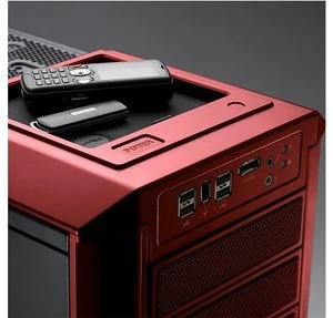 Cooler Master HAF932 AMD rot