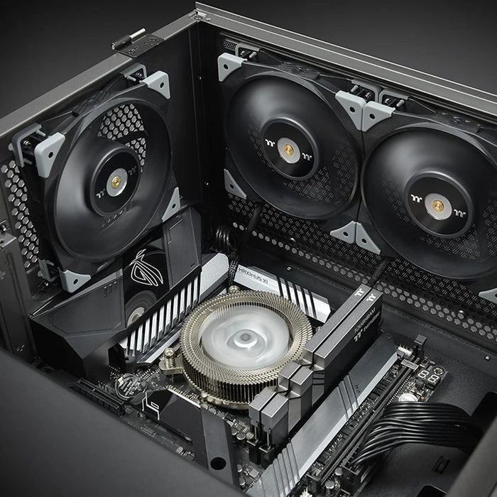 Thermaltake ToughFan 14 High Static Pressure Radiator Fan schwarz, 140mm, 2er-Pack
