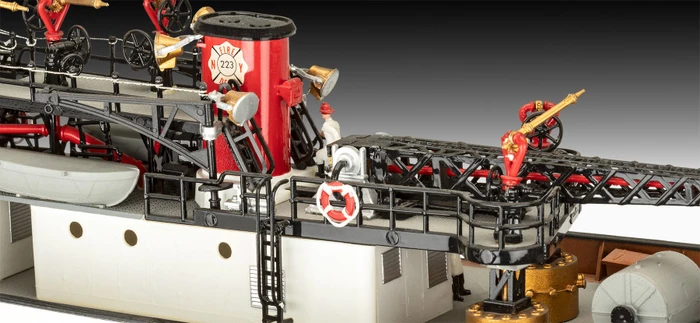 Revell The Firefighter (05197) – Bild 4 von 5