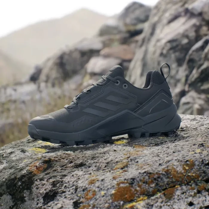 adidas Terrex Swift R3 GTX core black/grey four (Damen)