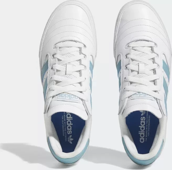 adidas Busenitz Vulc II cloud white/preloved blue/gold metallic (Herren)