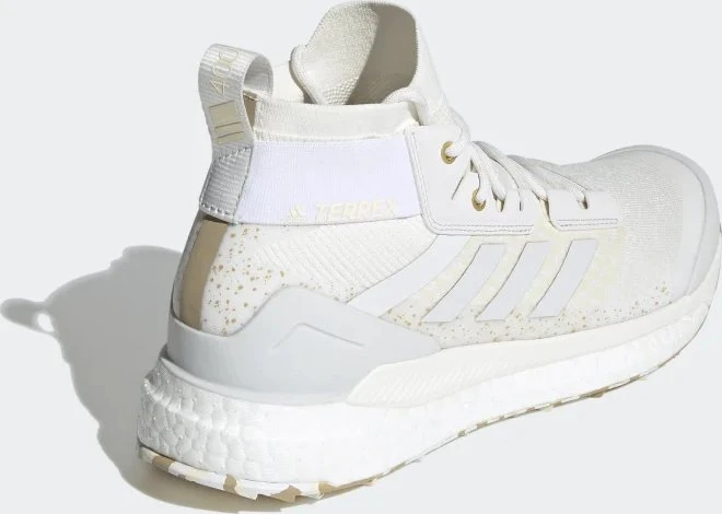 adidas Terrex Free Hiker Primeblue crystal white/wonder white/beige tone (Herren)