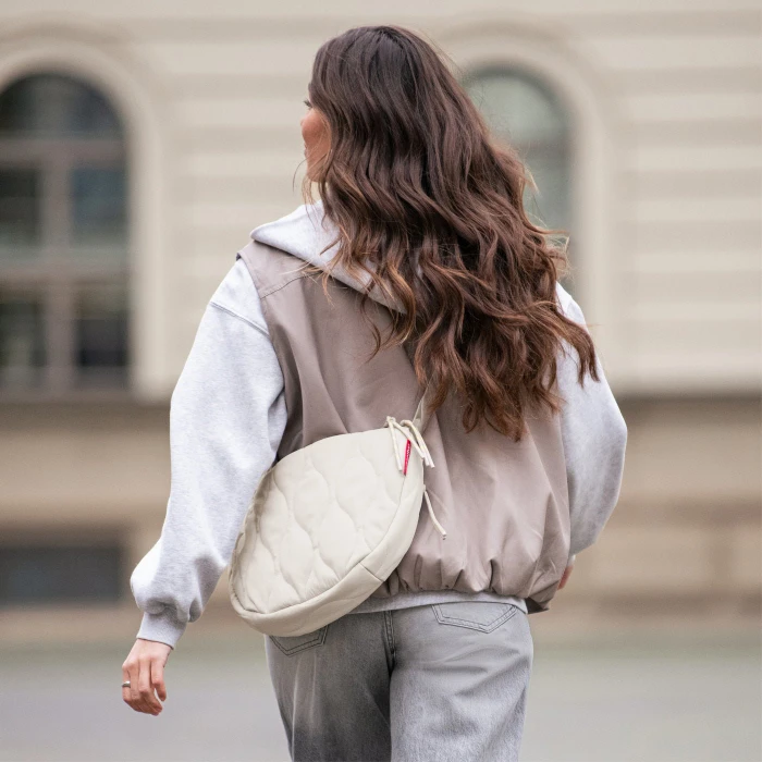 Reisenthel moonbag S Umhängetasche puffer stone
