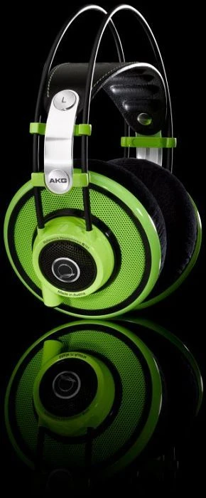 AKG Q701 grün