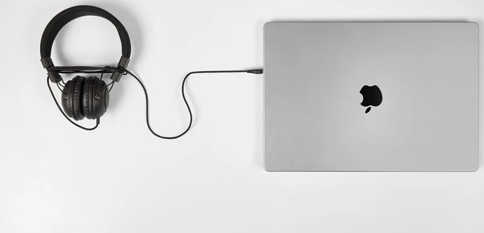 LMP USB-C Compact Dock 2, Space Gray, 2x Thunderbolt 4 [Stecker]