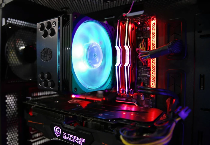 Cooler Master MasterFan SF120R RGB, 120mm
