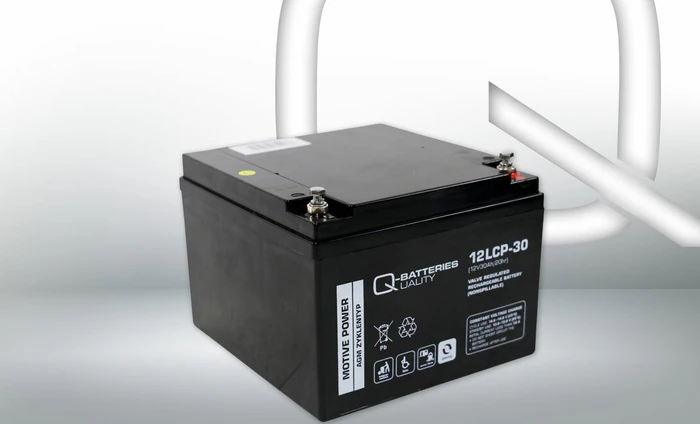 Q-Batteries Bleiakku 12LCP-30