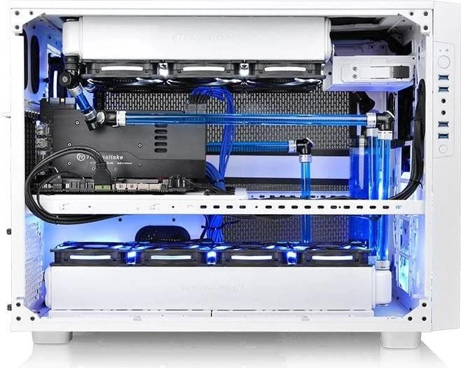 Thermaltake Core X9 Snow Edition weiß, Acrylfenster