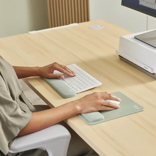 Fellowes Breyta Mausepad mit Handgelenkauflage, 240x200mm, grün