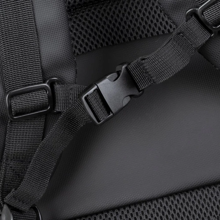RivaCase 8465 ECO Laptop Rucksack 17.3", schwarz