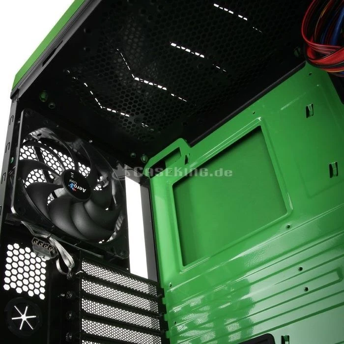 AeroCool XPredator X3 GB Edition grün/schwarz, Acrylfenster