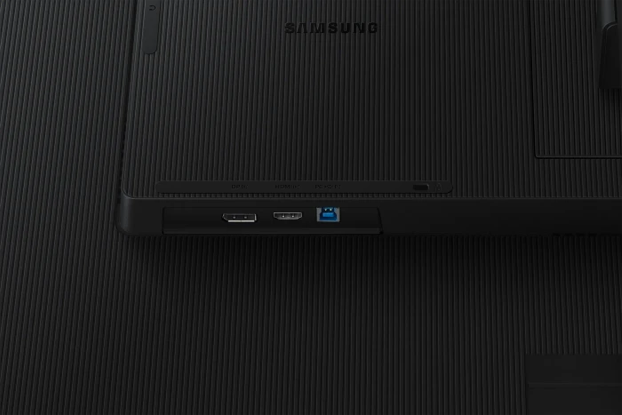 Samsung ViewFinity S8 S80D, 37"