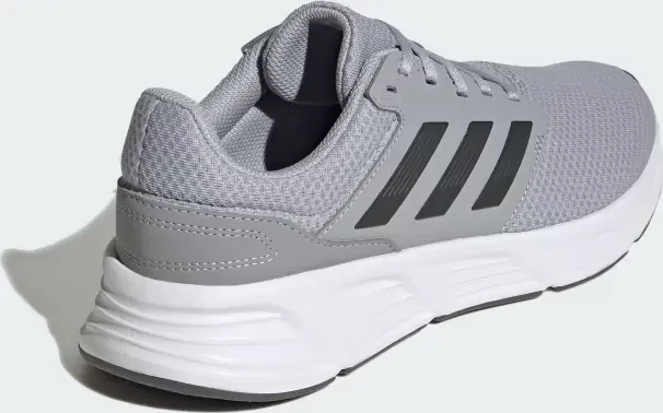 adidas Galaxy 6 halo silver/carbon/cloud white (Herren)