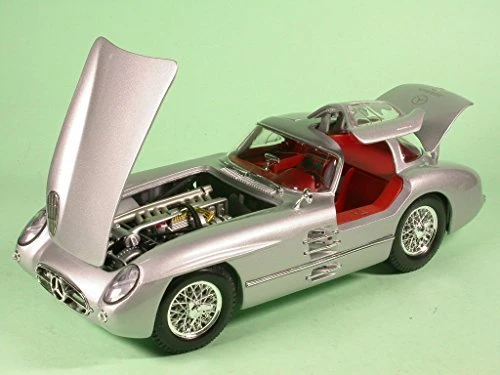 Maisto Mercedes-Benz 300SLR Uhlenhaut Coupe