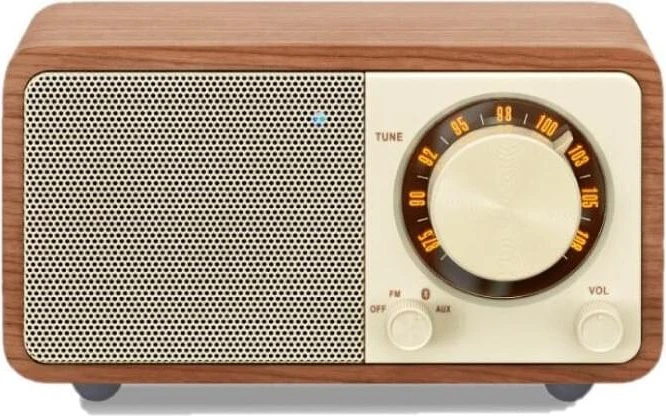 Sangean WR-7 walnuß