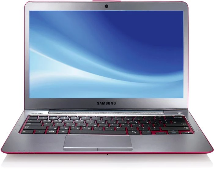 Samsung 530U3B, Core i5-2467M, 4GB RAM, 16GB SSD, 500GB HDD, DE