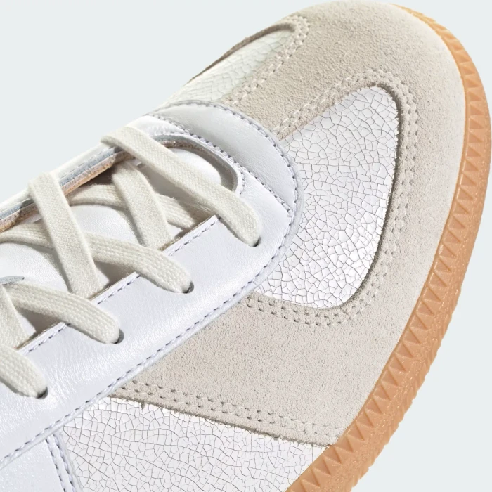 adidas BW Army cloud white/gum (Damen)