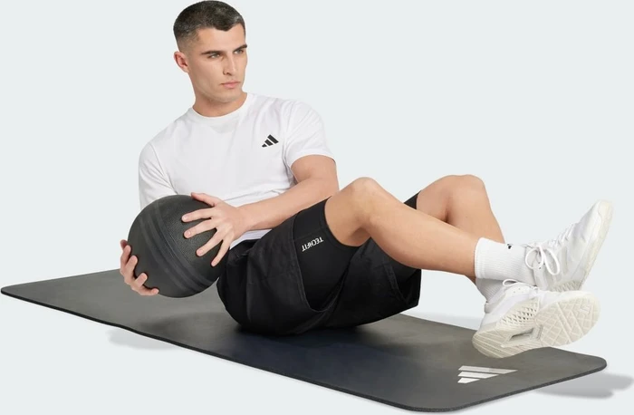 adidas TECHFIT Compression Training Hose kurz black (Herren)