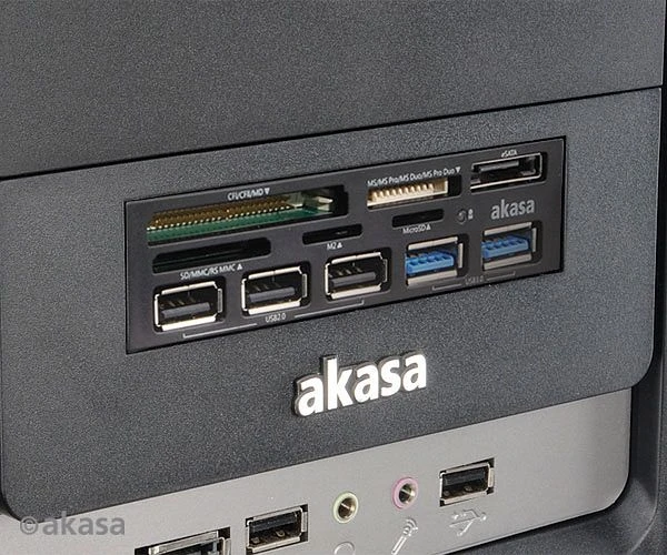 Akasa Internal Multi-Slot-Cardreader, USB 3.0 19-Pin Stecksockel [Stecker]