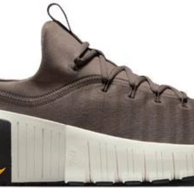 Nike Free Metcon 6 astronomy blue/hyper crimson/pale ivory/black (Herren)
