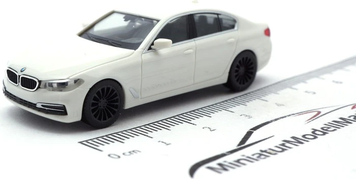 Herpa BMW 5er Limousine schwarz