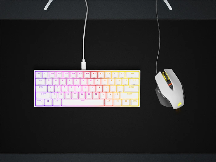Corsair Gaming K65 RGB Mini, 60%, weiß, MX SPEED RGB Silver, USB, DE