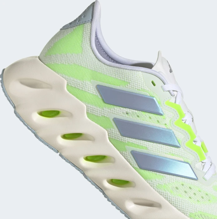 adidas Switch FWD cloud white/silver violet/lucid lemon (Damen)