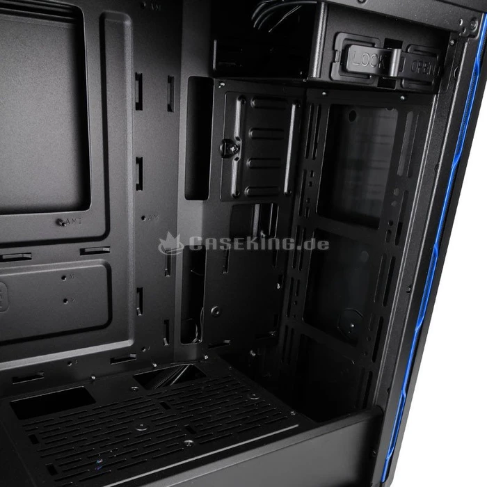 Cooler Master MasterBox MB600L schwarz/blau, Acrylfenster, mit 5.25" Schacht