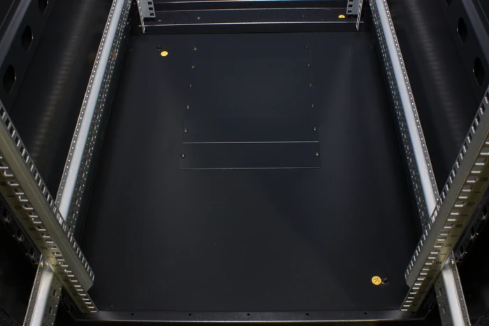 Rockstable 19" Serverschrank 22HE, Sicherheitsglastür, IP2X, schwarz, 800mm tief