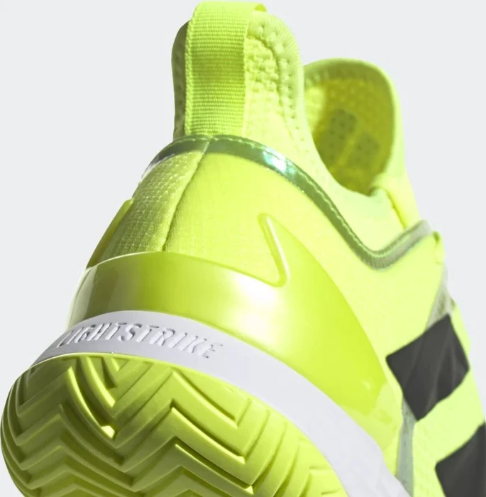 adidas Adizero Ubersonic 4 solar yellow/core black/hazy sky (Herren)