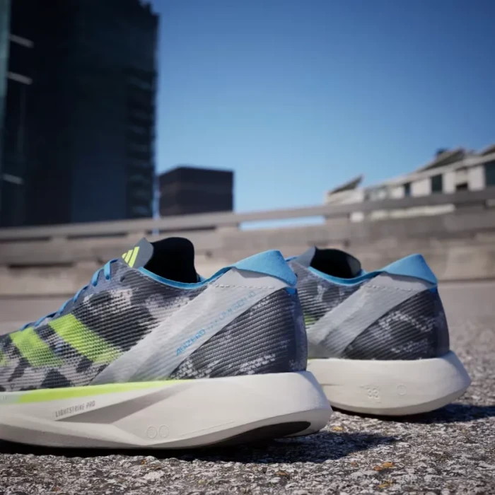 adidas Adizero Takumi Sen 10 crystal white/lucid lemon/blue burst (Damen)
