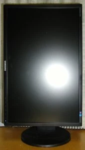 Samsung SyncMaster 2443BW, 24"