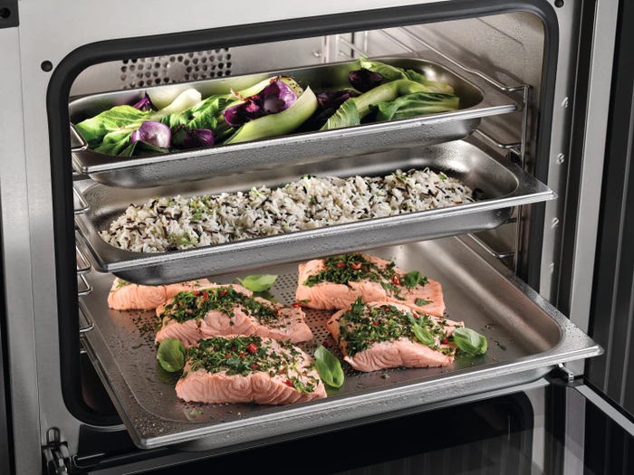 Miele DGC7460HC Pro Dampfbackofen pearlbeige