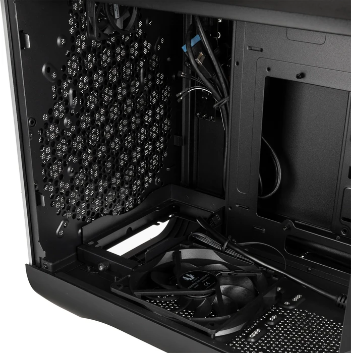 BitFenix Prodigy M 2022, schwarz, Glasfenster