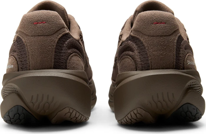 New Balance x District Vision 1080v15 cortado/black (Damen)