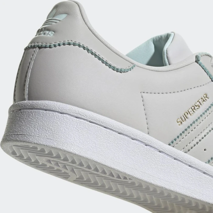 adidas Superstar grey one/almost blue/gold metallic (Damen)
