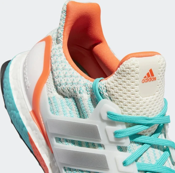 adidas Ultraboost DNA 5.0 chalk white/silver metallic/mint rush (Herren)