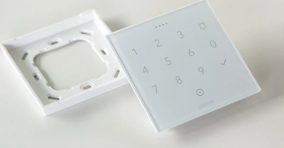 Loxone NFC Code Touch Tree weiß