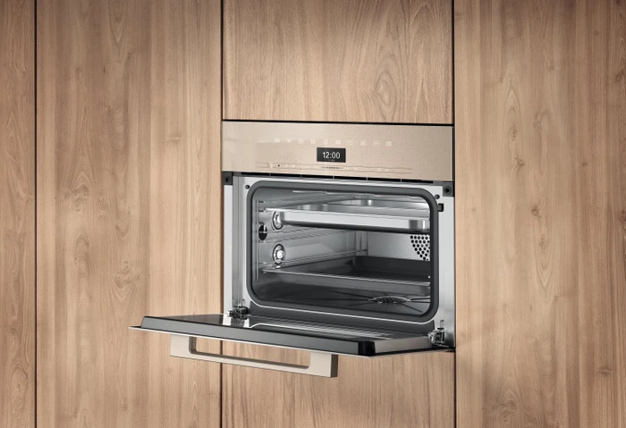 Miele DGC7440HC Pro Dampfbackofen pearlbeige