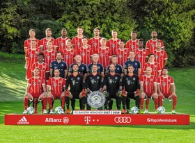 Ravensburger Puzzle FC Bayern Saison 2017/18
