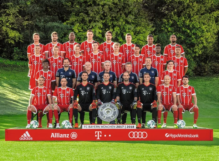 Ravensburger Puzzle FC Bayern Saison 2017/18