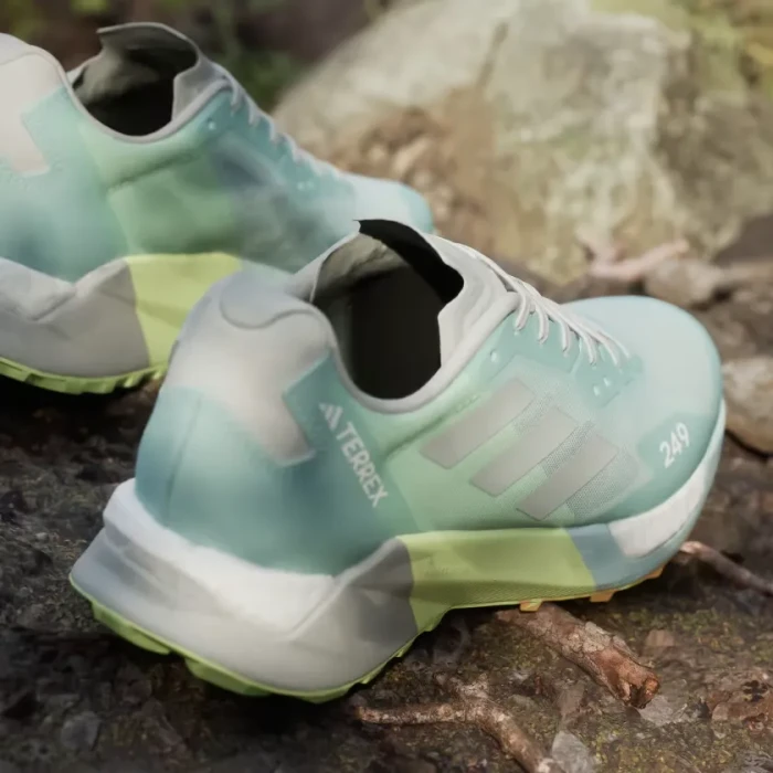 adidas Terrex Agravic Ultra semi flash aqua/wonder silver/lucid lemo (Damen)