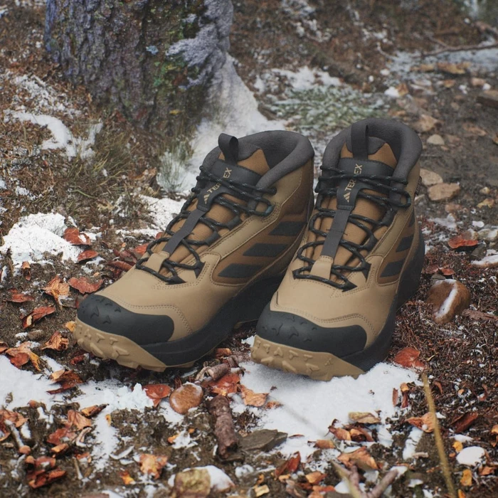adidas Terrex Winter Leather Mid Rain.RDY Cold.RDY cardboard/carbon/bronze strata