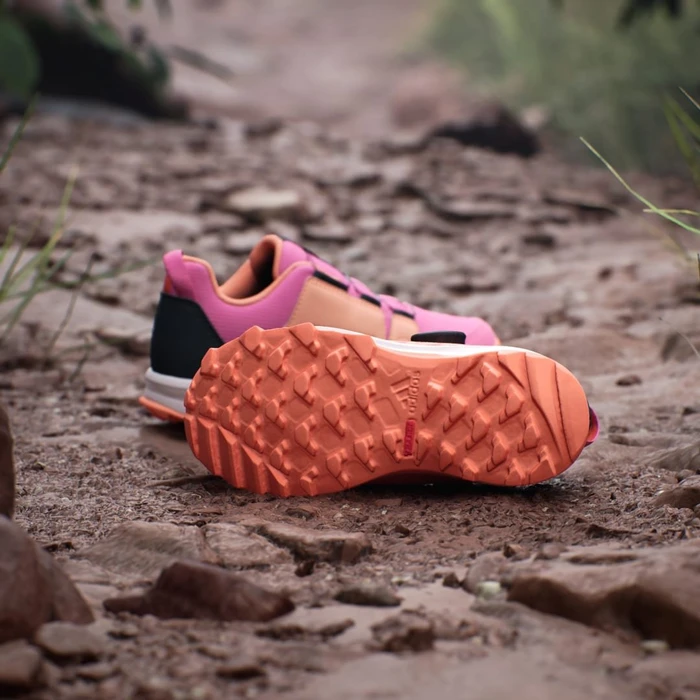 adidas Terrex Agravic BOA pink fusion/putty mauve/core black (Junior)