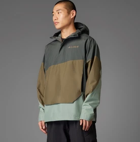 adidas Terrex Xploric 2.5L Climaproof Anorak legend ivy/olive strata/silver green (Herren)