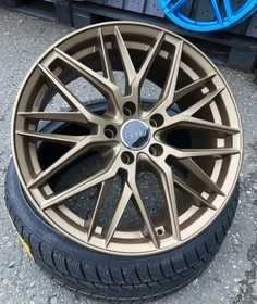 Damina Performance DM08 8.5x20 5/112 ET45 (verschiedene Farben)