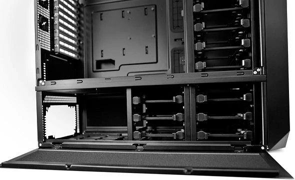 Antec Nineteen Hundred grün